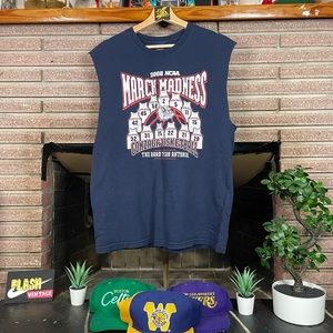 Vintage 2008 NCAA Gonzaga Bulldogs March Madness Tee Size L